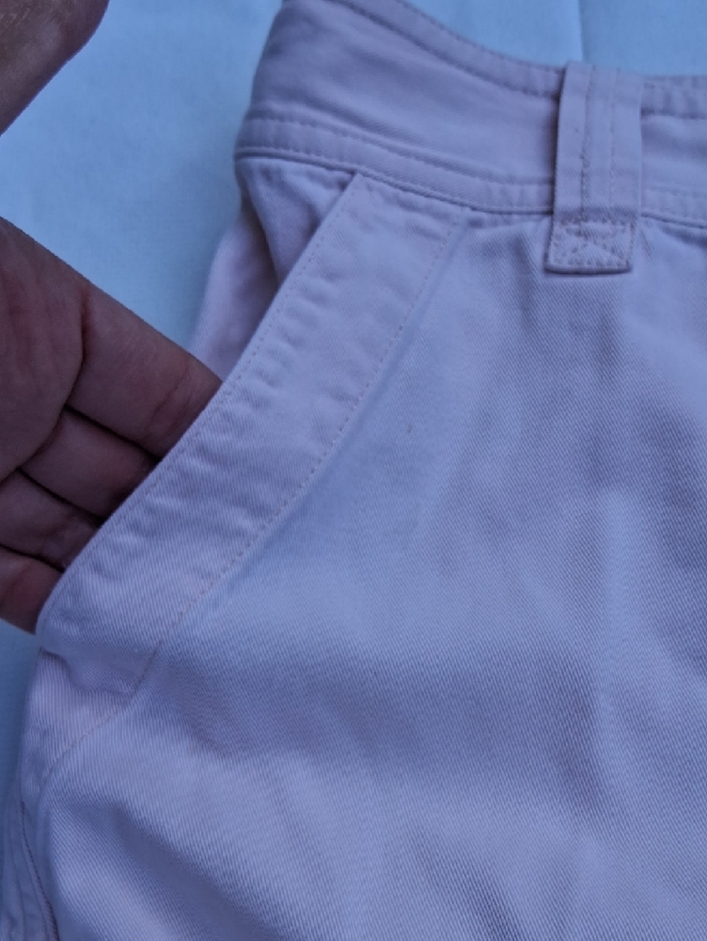 Ralph Lauren Pale Pink Cargo Shorts - Picture 5 of 16